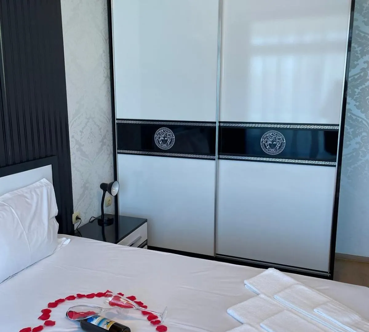 Apart Hotel Gallery L Sunny Beach 0*,